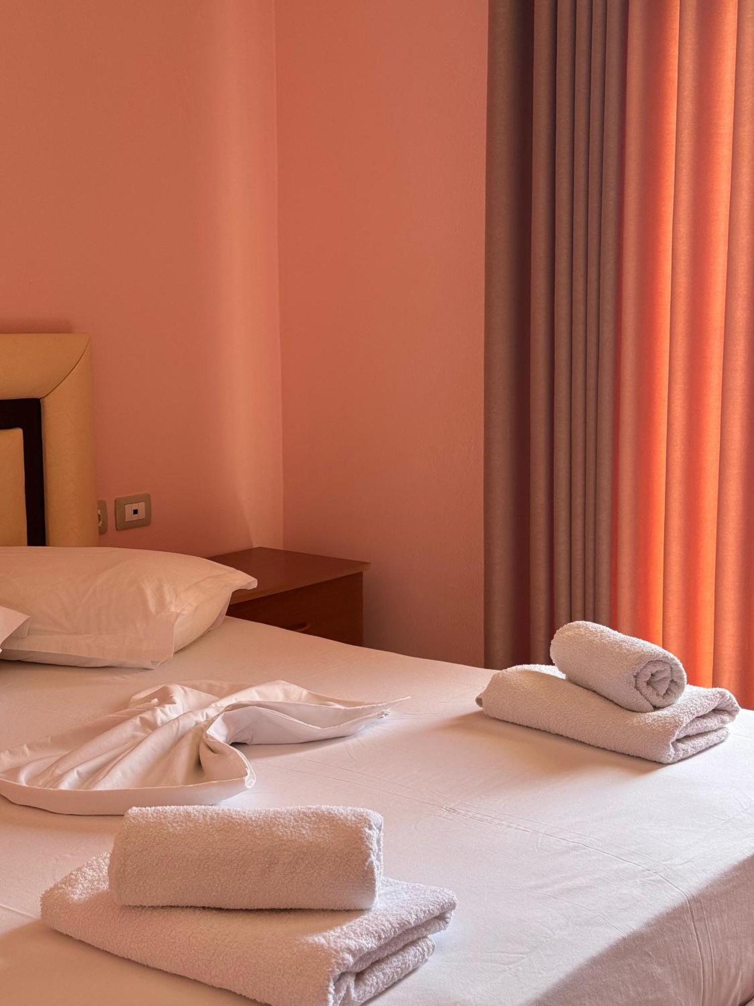 Amelia Apartments Ksamil Eksteriør bilde
